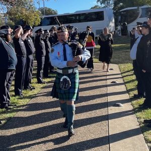 Young Emergency Leaders for Guard o f Honour
